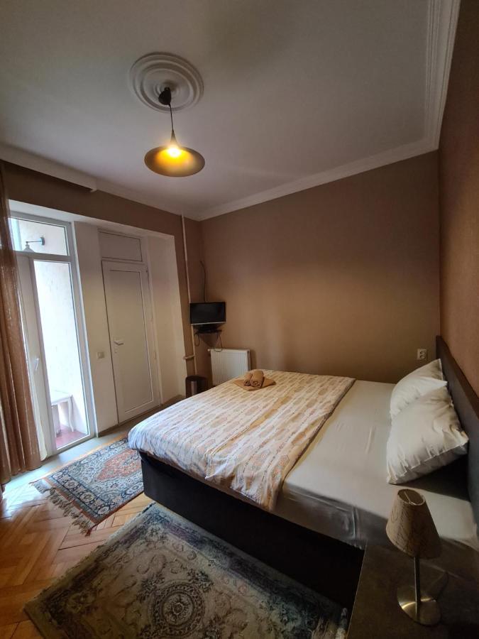 Hotel Bu 第比利斯 外观 照片