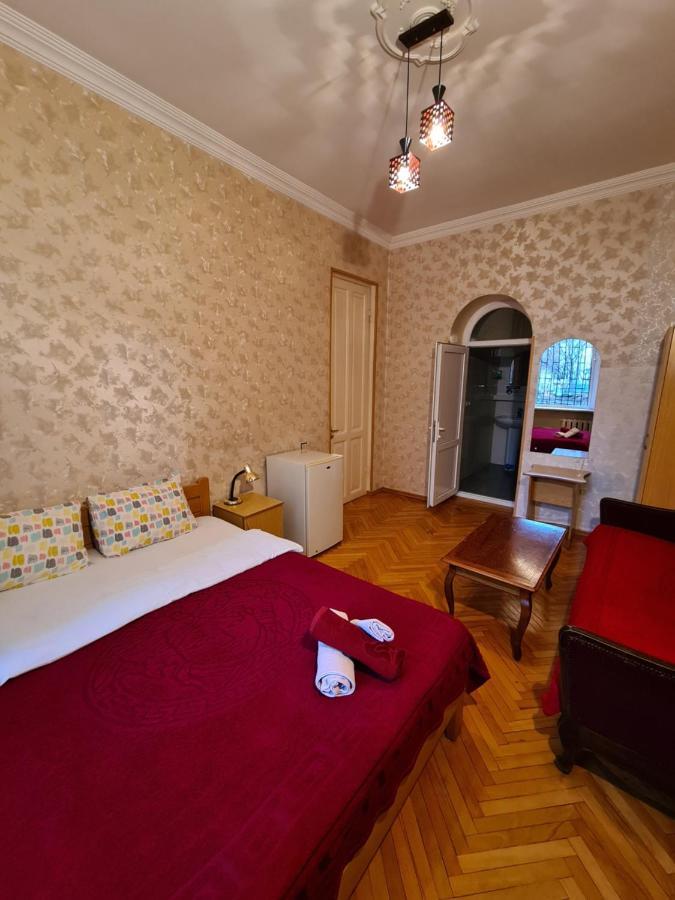 Hotel Bu 第比利斯 外观 照片